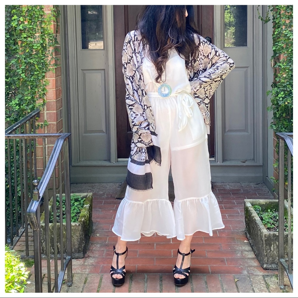 WHITE ANKLE JUMPSUIT WITH SIDE POCKETS - Picture 8 of 8